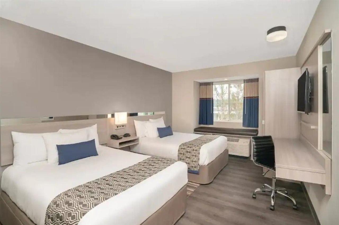 Microtel Inn & Suites By Wyndham Нэшвилл Экстерьер фото